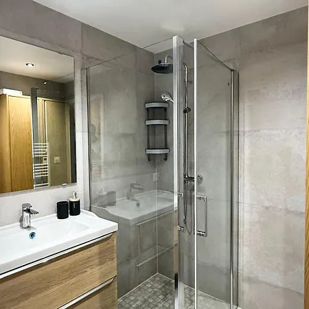 Cosy En Plein Centre De *